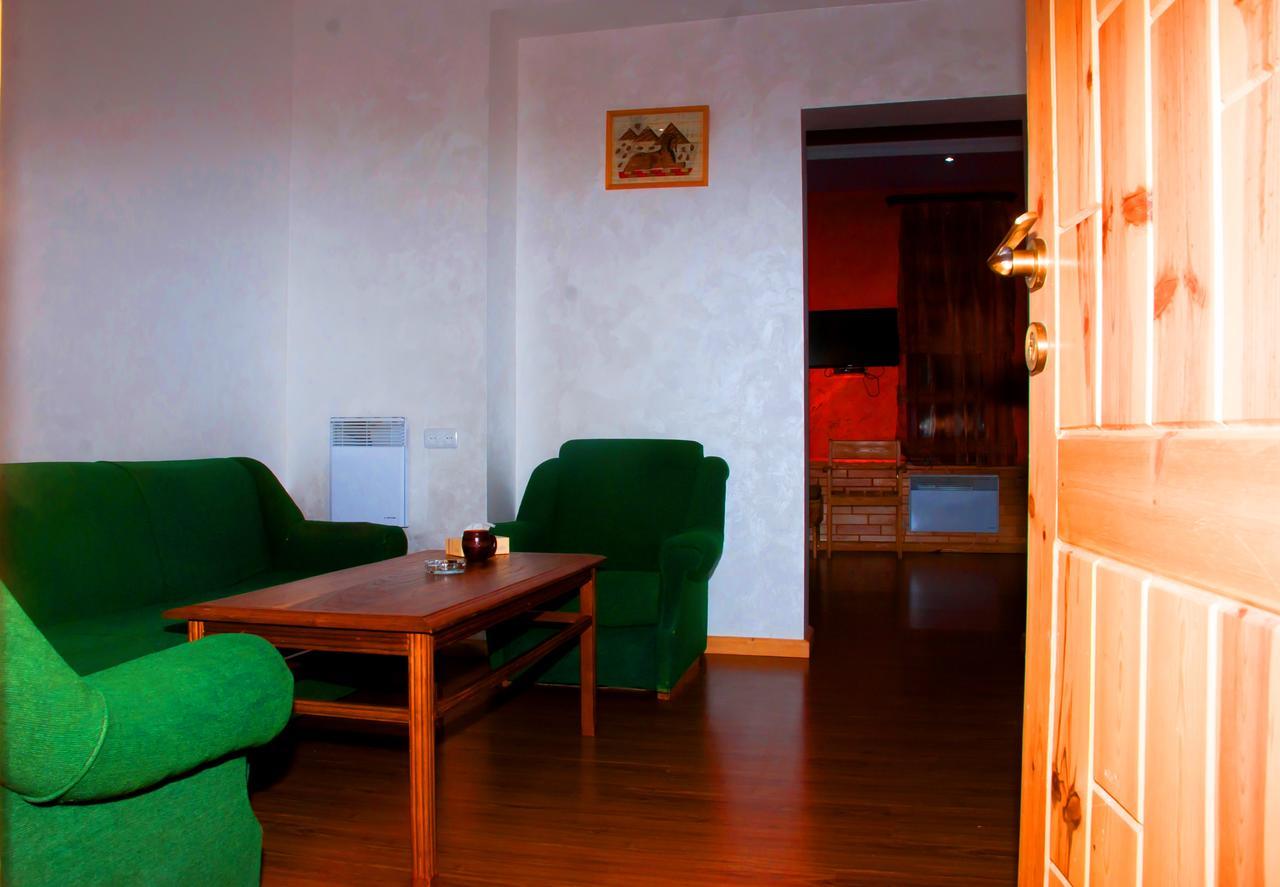 Resort Mja Ashotavan Buitenkant foto